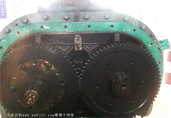 羅茨風機齒輪.jpg 羅茨風機齒輪.jpg