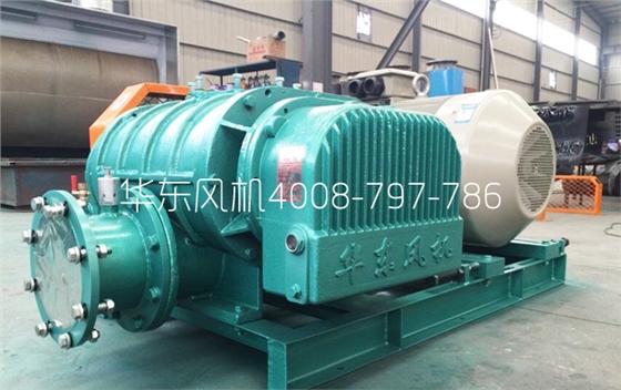 三葉羅茨風(fēng)機(jī).jpg 三葉羅茨風(fēng)機(jī).jpg
