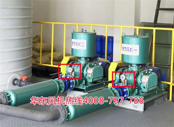 羅茨風機安裝現(xiàn)場圖.jpg 羅茨風機安裝現(xiàn)場圖.jpg
